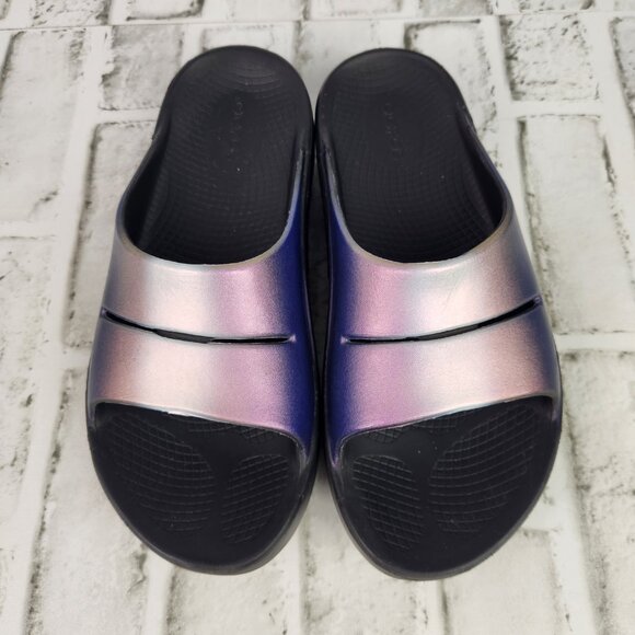 OOFOS OOahh Luxe Slide Women's US 8 EU 39 Metallic Pink Purple Comfort Sandals - Picture 9 of 10